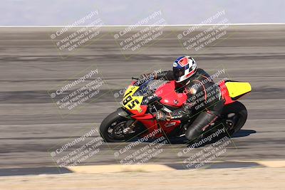 media/Jan-16-2026-CVMA Friday Practice (Fri) [[6f2bf47531]]/3-Racer 2/Session 2 Bowl Entry Pans/